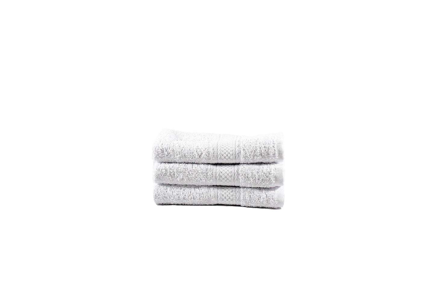 Toalla Klassik Facial color Blanco - set de 3 unidades, textura suave y absorción elegante.