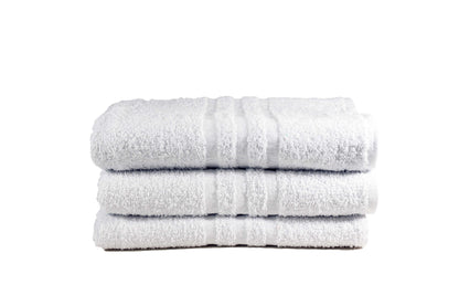 Toalla Dundee Tamaño Semiplaya Color Blanca Combo de Tres Unidades - Faxel